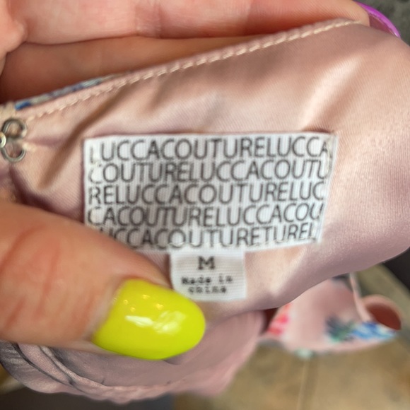 Luca couture crop top size medium - Picture 3 of 3